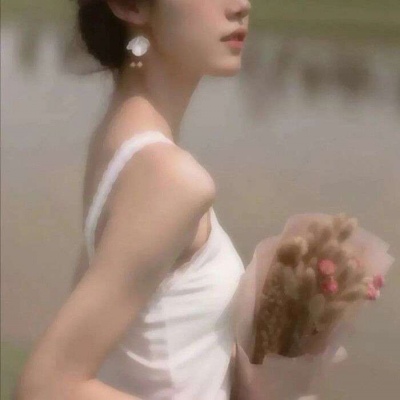 qq个性头像 女生杂图