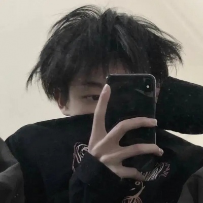 头像可爱呆萌男生动漫图片