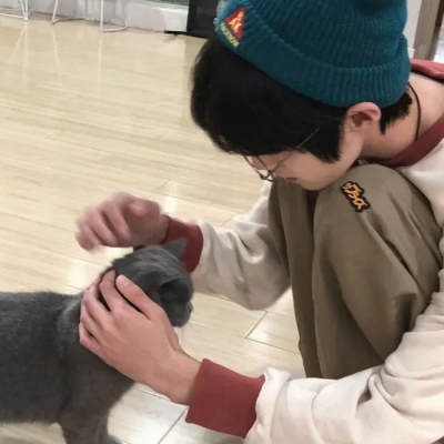 阳光开朗的男头帅气温柔黑暗q版情侣头像男生图片