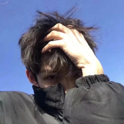让人看到后心情变好的阳光头像男生帅气帅哥图片