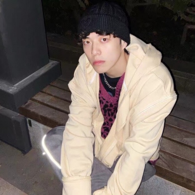 2021男生头像动漫带网名图片
