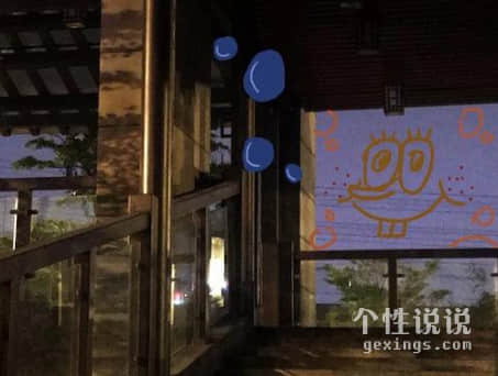 描写雨的唯美诗句：雨过不知龙去处，一池草色万蛙鸣