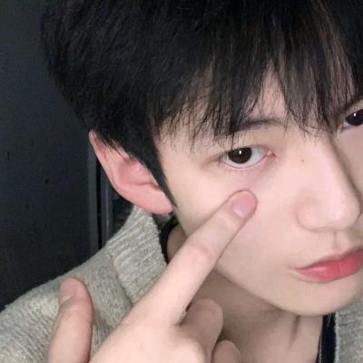 很稳重又很帅气的男头真人气质图片