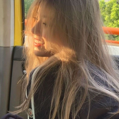 头像独一无二特殊侧脸仙气女生头像图片