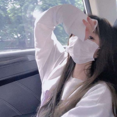 高清超酷的好看网图不露脸头像女生超拽的头像卡通图片