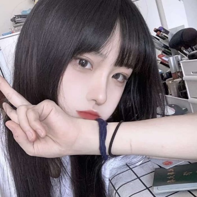 抖音2021年最火冷欲系动漫头像女生图片