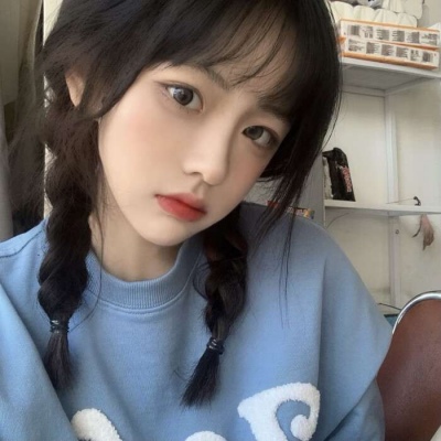 抖音2021年最火冷欲系动漫头像女生图片