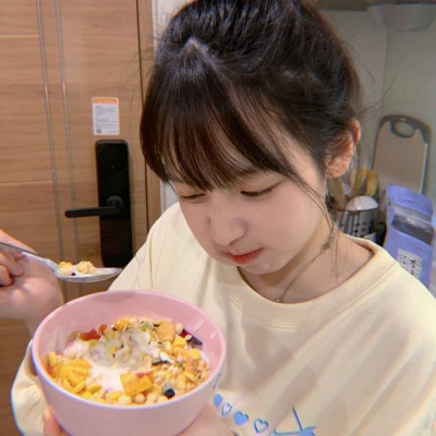 2021年最好看的微信头像舞蹈女生漫画头像图片