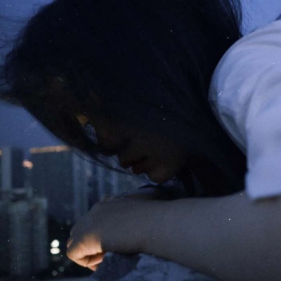 2021微信头像高冷脖子戴什么女生头像图片大全图片