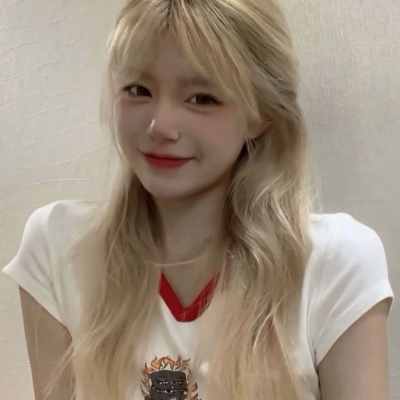 2021最火微信头像女巫动漫头像 女生图片