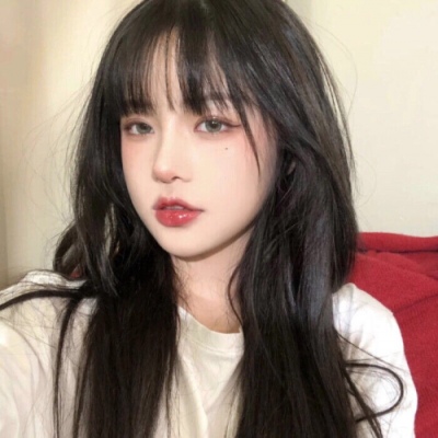 2021最火最新抽烟女生头像个性网图片