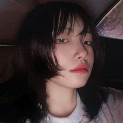 高清好看的2021年最火的头像头像女生小蛮腰图片