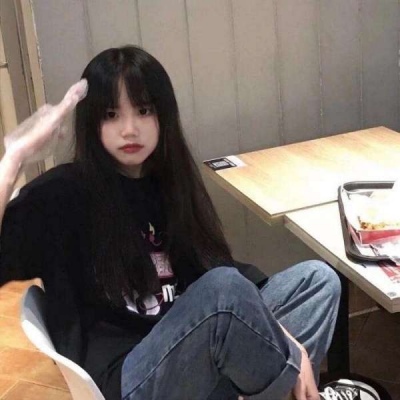 微信图像大全2021女生头像背影卡通带公式图片