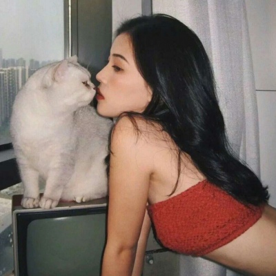 2021年最新女生用的头像和名称图片