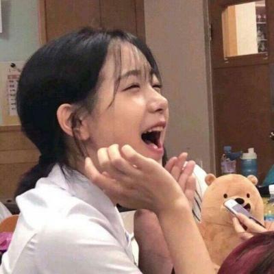 2021年最新女生用的头像和名称图片