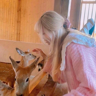 2021年微信头像qq男生牵女生手头像图片