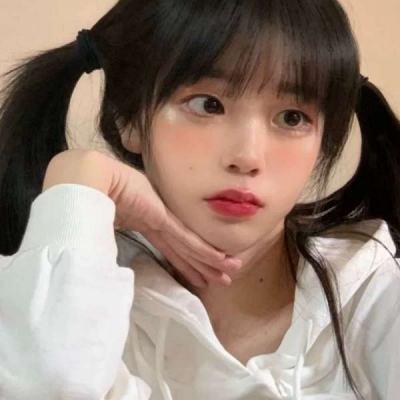 2021新款微信头像女生头像侧影长发唯美图片