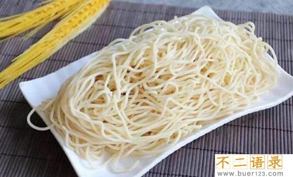 生面条蒸熟需要几分钟 生面条蒸熟怎么吃比较好吃