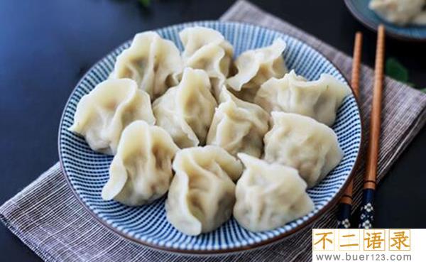 生面条蒸熟需要几分钟 生面条蒸熟怎么吃比较好吃图片