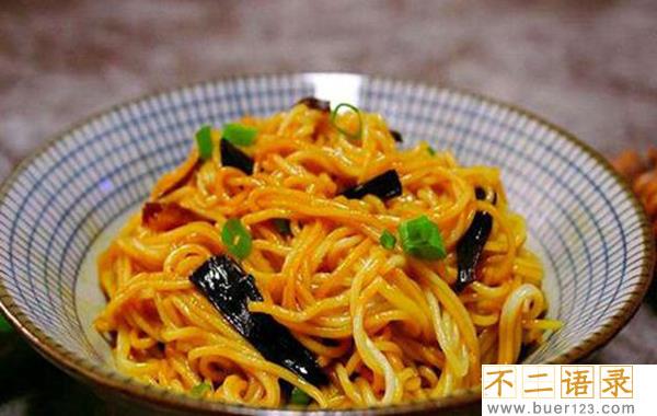 生面条蒸熟需要几分钟 生面条蒸熟怎么吃比较好吃图片