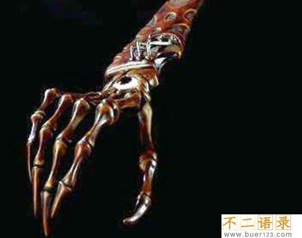 世界上十大邪剑 第1拿到就会发疯第2割开伤口无法愈合