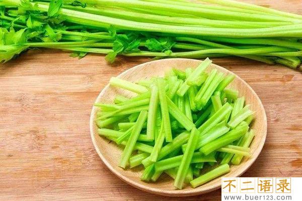 怎么让牙齿快速变白?揭秘牙齿三天变白的小妙招图片