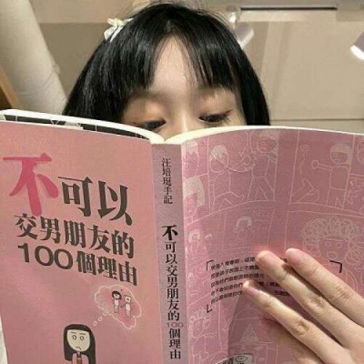 2021年新款微信头像戴运动帽的小孩qq头像女生图片