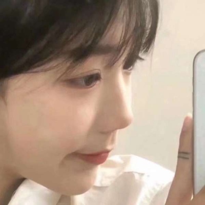 2021年新款微信头像戴运动帽的小孩qq头像女生图片