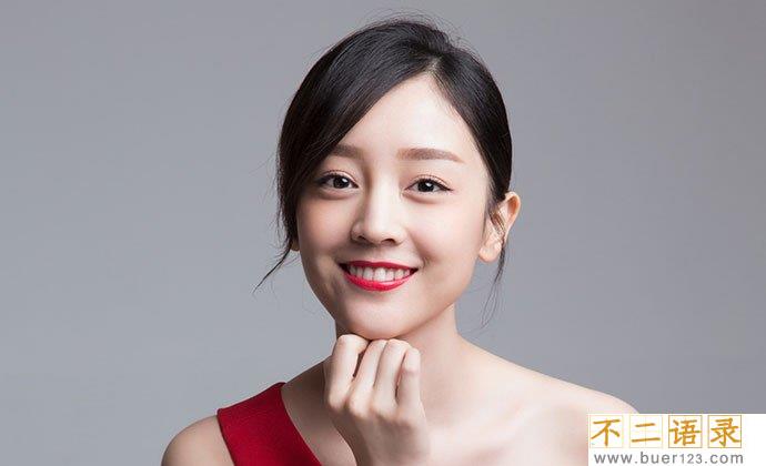 演员何花的个人资料多少岁 结婚了吗男朋友是谁图片