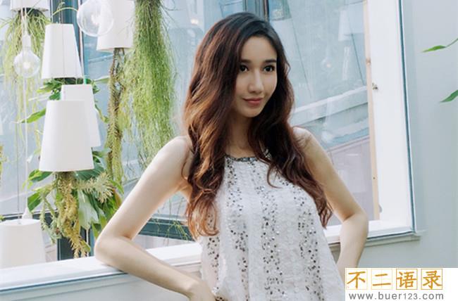杨凯迪胸真的假的 杨凯迪胸多大及三围多少图片