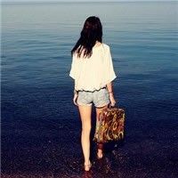女生海边背影头像长发系列图片
