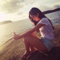 女生海边背影头像长发系列图片