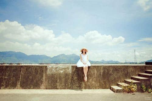 愉快的心情发朋友圈 淡淡的心情唯美句子