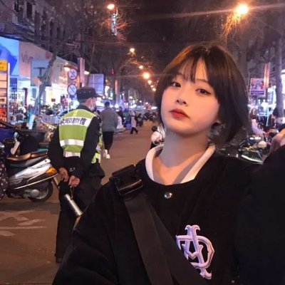 2021最火壁纸丧系真人女生头像图片大全图片