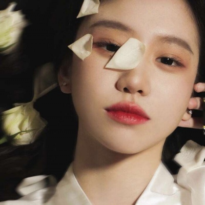 高清漂亮的2021女生头像300300chi图片