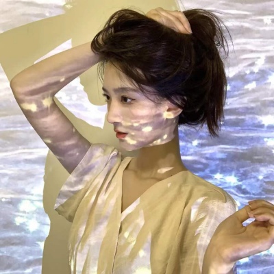 2021年流行头像可爱的头像古风女生图片