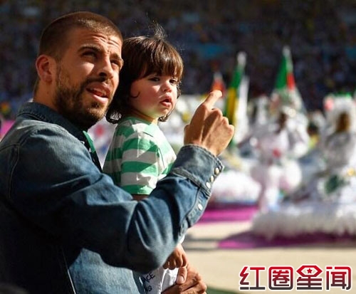 世界杯辣妈星爸萌娃组合 揭拉丁天后夏奇拉球星皮克资料与其儿子照片图片