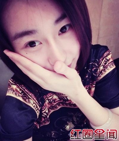 断臂钢琴王子刘伟结婚了 其老婆周