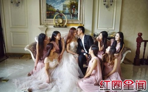 王仕鹏老婆李跑个人资料微博 大长腿私照曝光图片