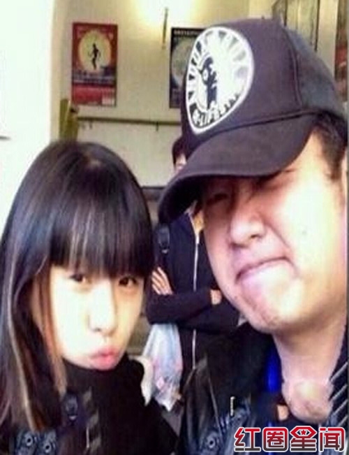 孙冕的儿子孙神州资料微博 被小彩旗称老公是怎么回事图片