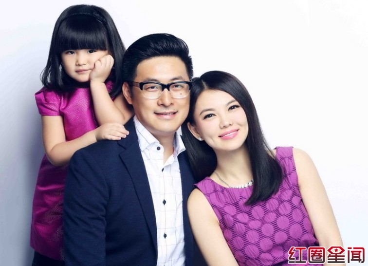 网传李湘王岳伦离婚因李湘妹妹 李湘妹妹个人资料以及近照