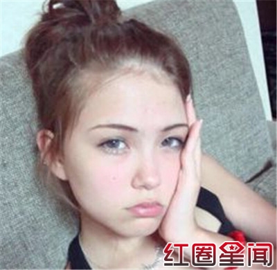 周杰伦女友昆凌14岁素颜旧照 黑涩会昆凌整容前后对比图片