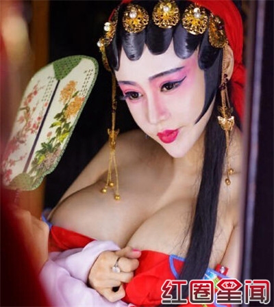 国产嫩模许喵喵Mickey性感美女写真 与男模拍大尺度疯狂激情床照图片