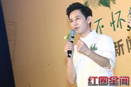 何炅聊两性话题令人咋舌 揭秘何炅的老婆真实身份