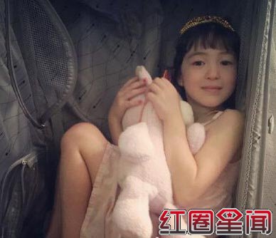 爸爸去男儿夏天没有公主病原因 夏克立同性恋是真的吗图片
