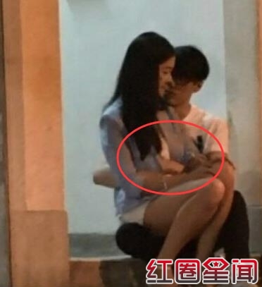 落选港姐钟溥敏遭男友摸奶照片 揭秘选港姐靠后台惊人内幕图片