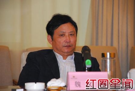 李思思多年主持春晚原因真相 揭秘李思思老公家庭背景神秘面纱图片
