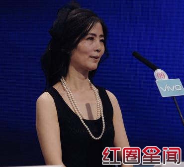 非诚勿扰吴愤奋牵手伍逸是真的吗 伍逸被网友调侃找富婆是怎么回事