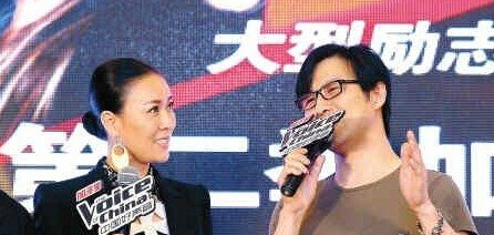 那英和汪峰什么关系真实揭秘 那英汪峰大尺度亲密动作引猜疑_那英和汪峰睡觉照片图片
