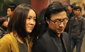那英和汪峰什么关系真实揭秘 那英汪峰大尺度亲密动作引猜疑_那英和汪峰睡觉照片图片